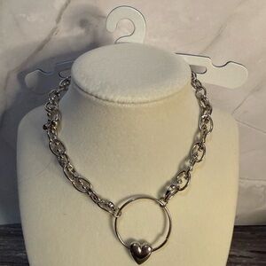 NWT Urban Outfitters silver chain heart choker necklace